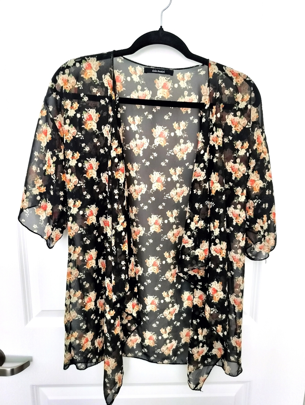 Color Swatch Women's M Floral Sheer Kimono Cardigan - Black Floral
